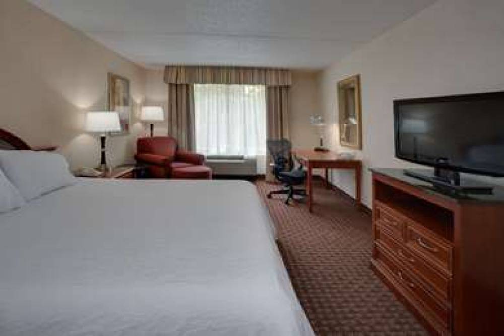 Hilton Garden Inn Cleveland Airport 10