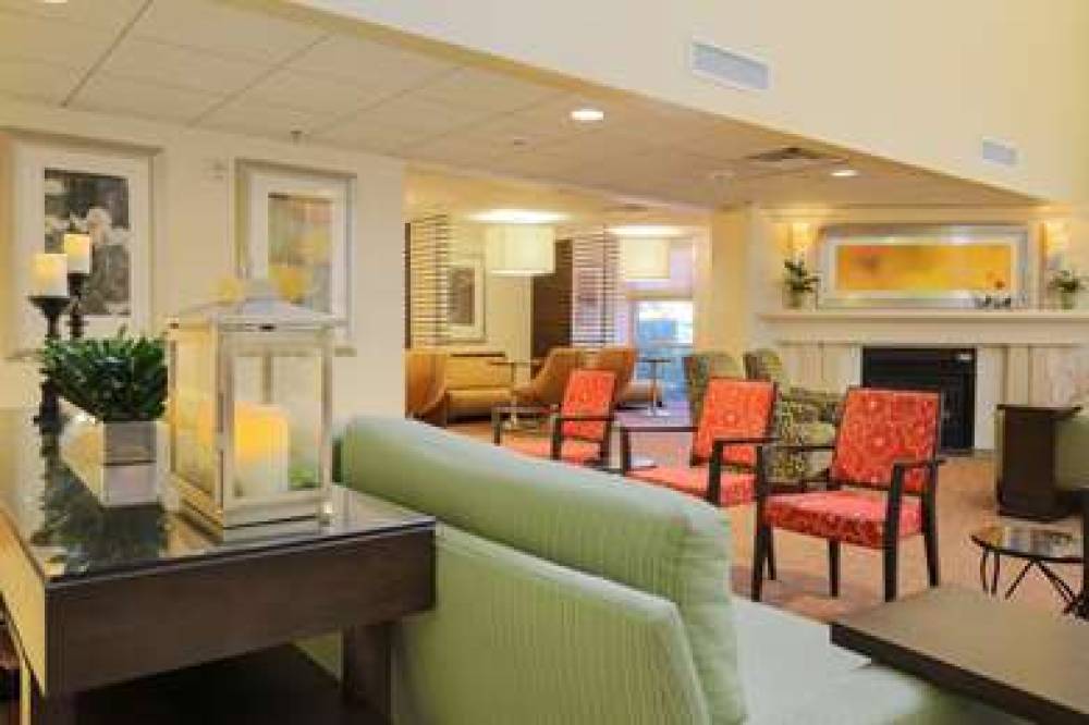 Hilton Garden Inn Dallas Market Center 4