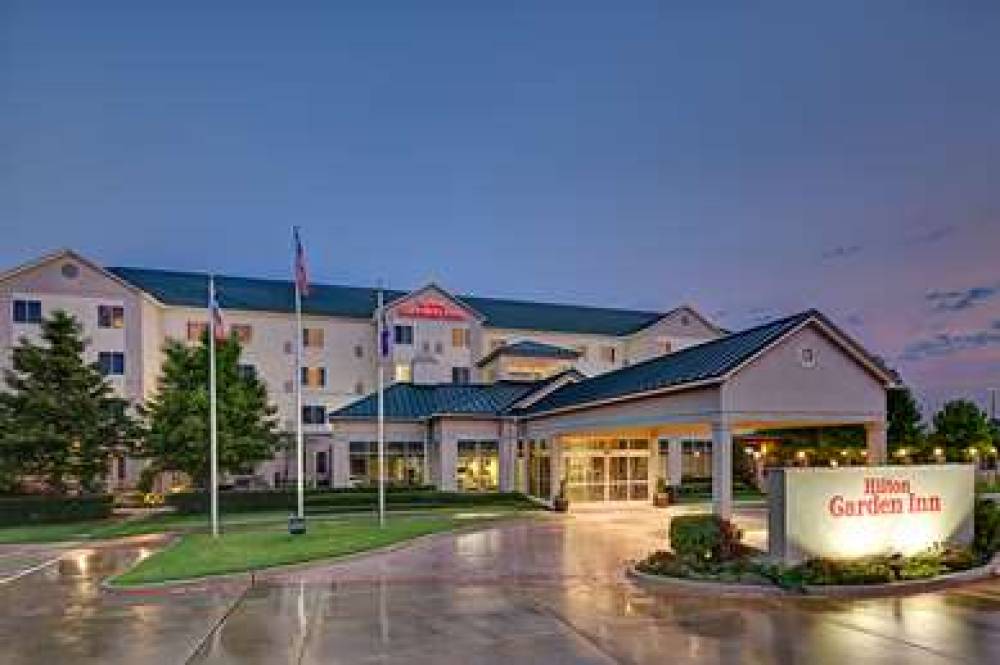 Hilton Garden Inn DFW Airport South 1