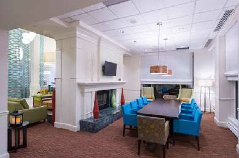 Hilton Garden Inn Edison/Raritan Center 7