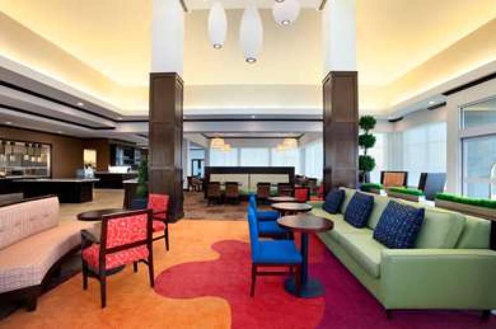 Hilton Garden Inn Edmonton International Airport 2