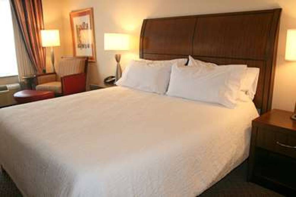 Hilton Garden Inn Elmira/Corning 4