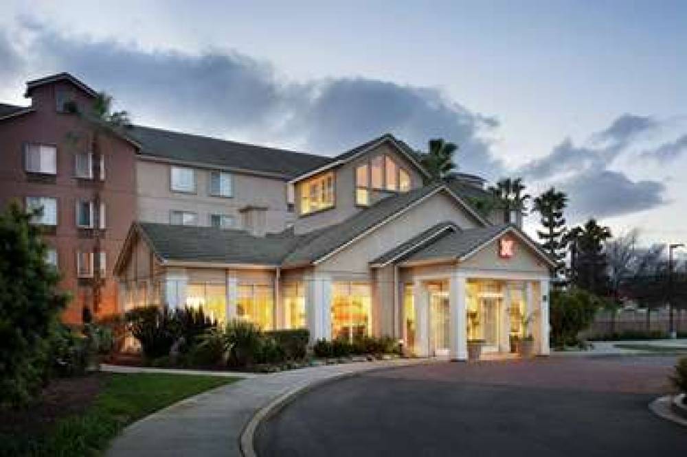 Hilton Garden Inn Gilroy 2