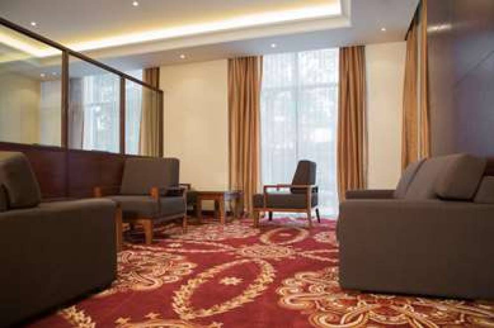 Hilton Garden Inn Hanoi 2