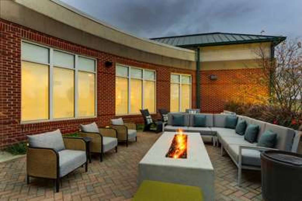 Hilton Garden Inn Indianapolis Airport, IN 2