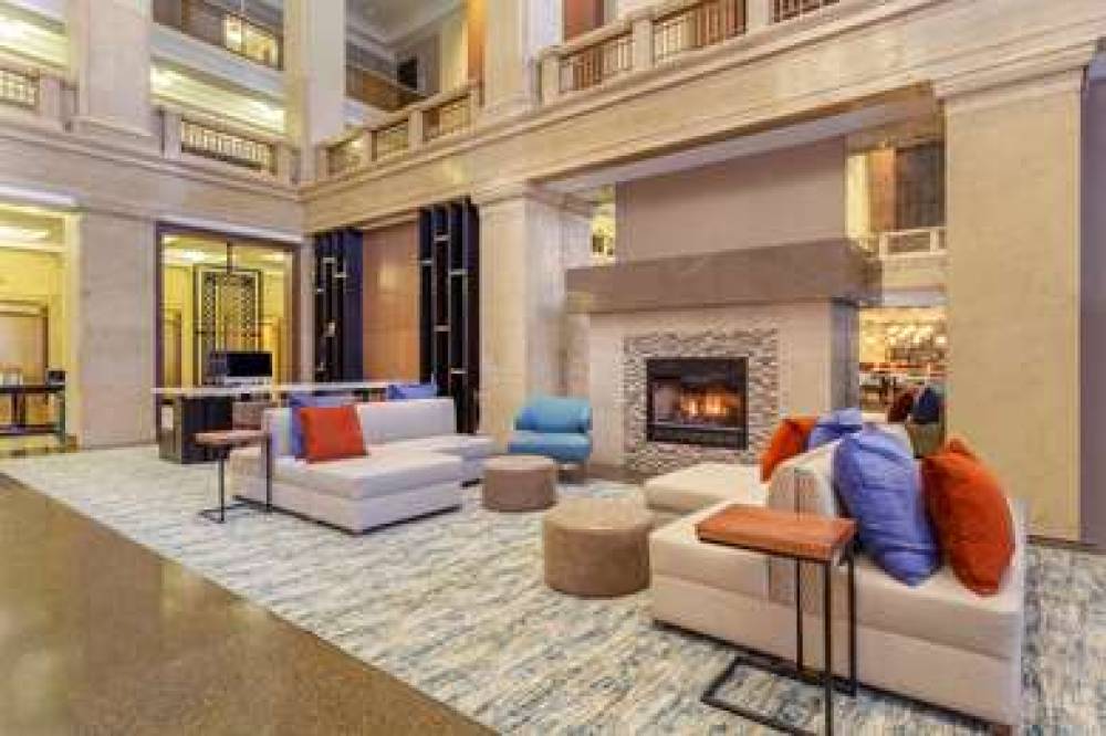 Hilton Garden Inn Indianapolis Downtown 1