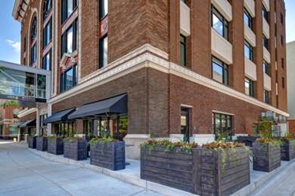 HILTON GARDEN INN KALAMAZOO DTWN 7