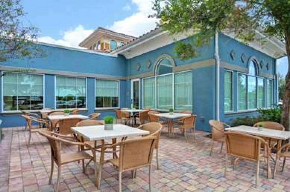 Hilton Garden Inn Lake Buena Vista/Orlando 5