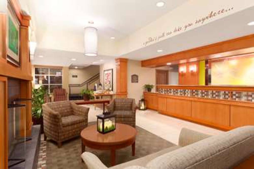 Hilton Garden Inn Lancaster 6