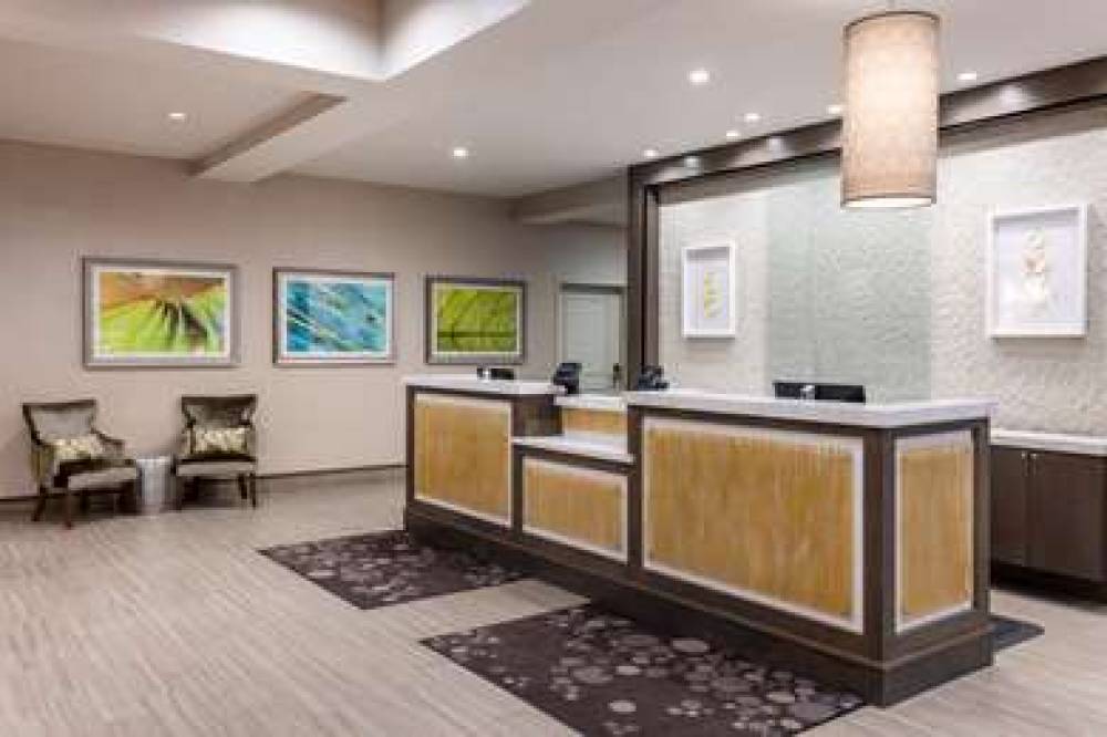 HILTON GARDEN INN LENOX PITTSFIELD 9