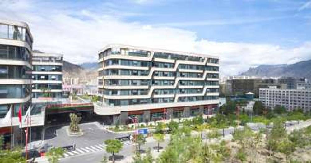 HILTON GARDEN INN LHASA 5