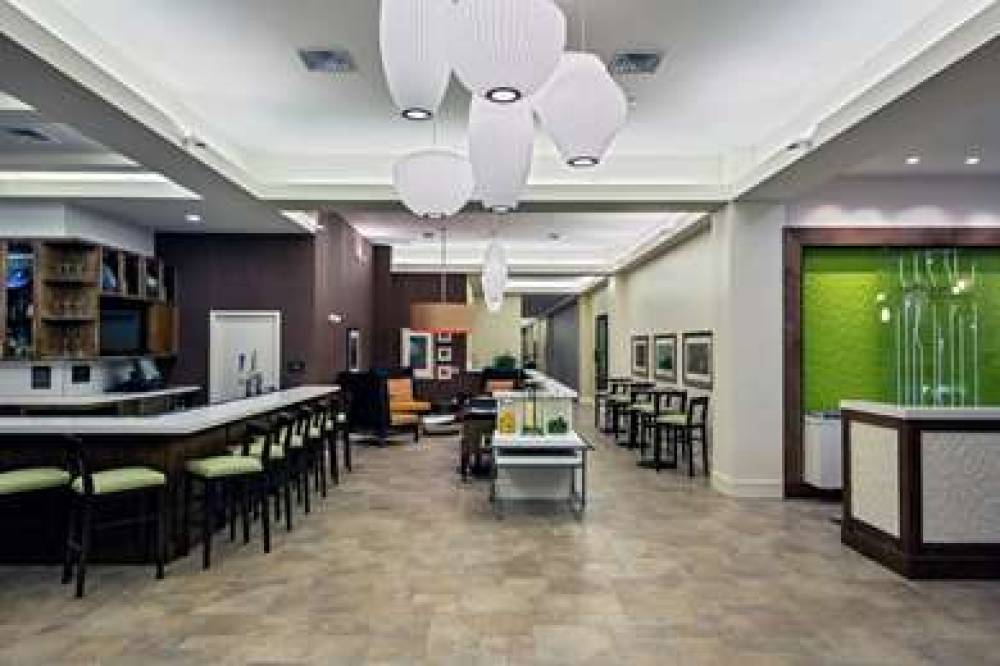 Hilton Garden Inn Lincoln Downtown/Haymarket 3