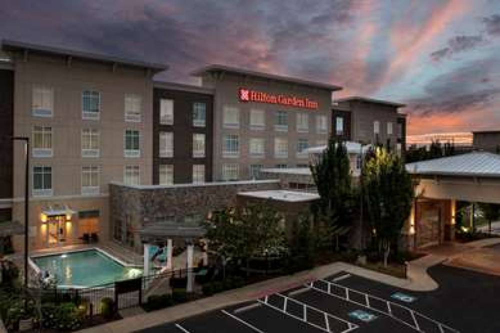 HILTON GARDEN INN MURFREESBORO 3