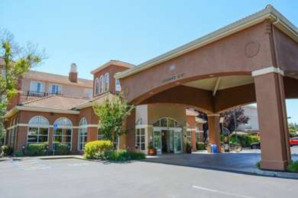 Hilton Garden Inn Napa 1