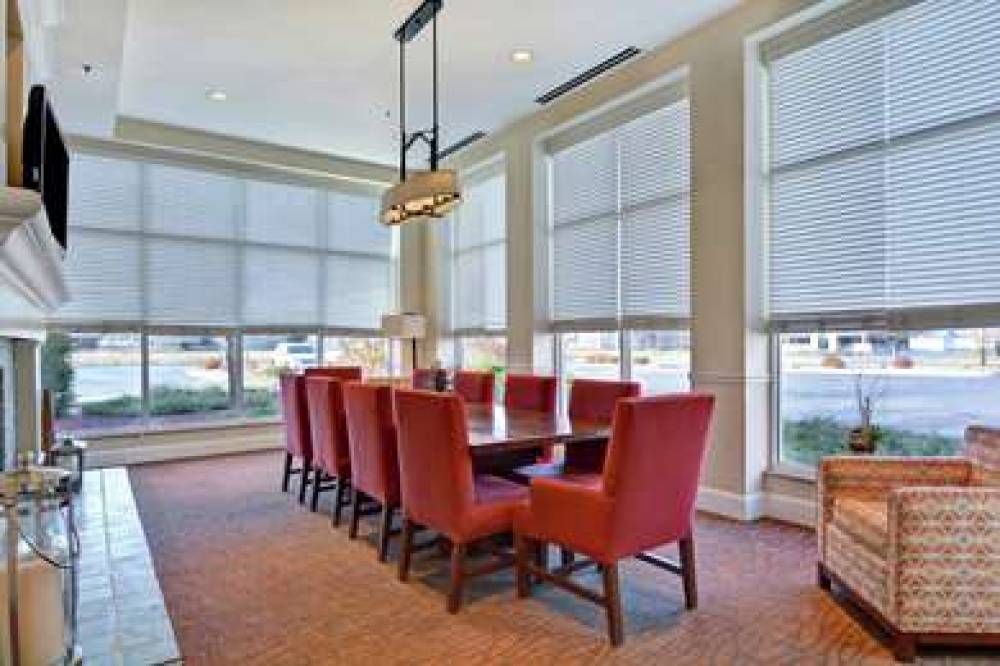 Hilton Garden Inn Oshkosh 8