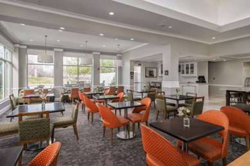 Hilton Garden Inn Overland Park 4