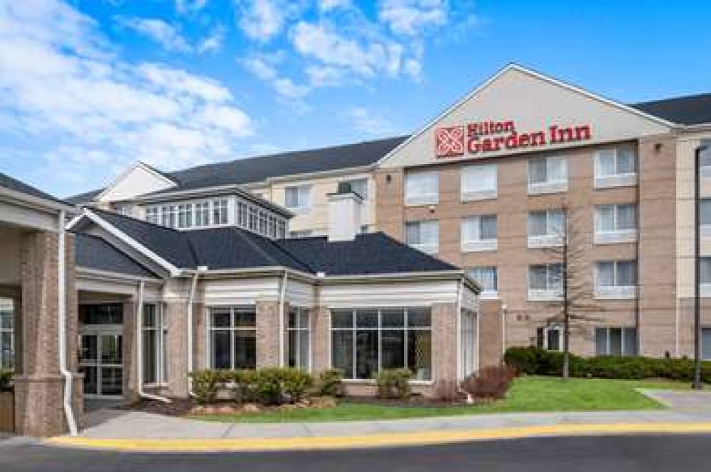 Hilton Garden Inn Overland Park 1