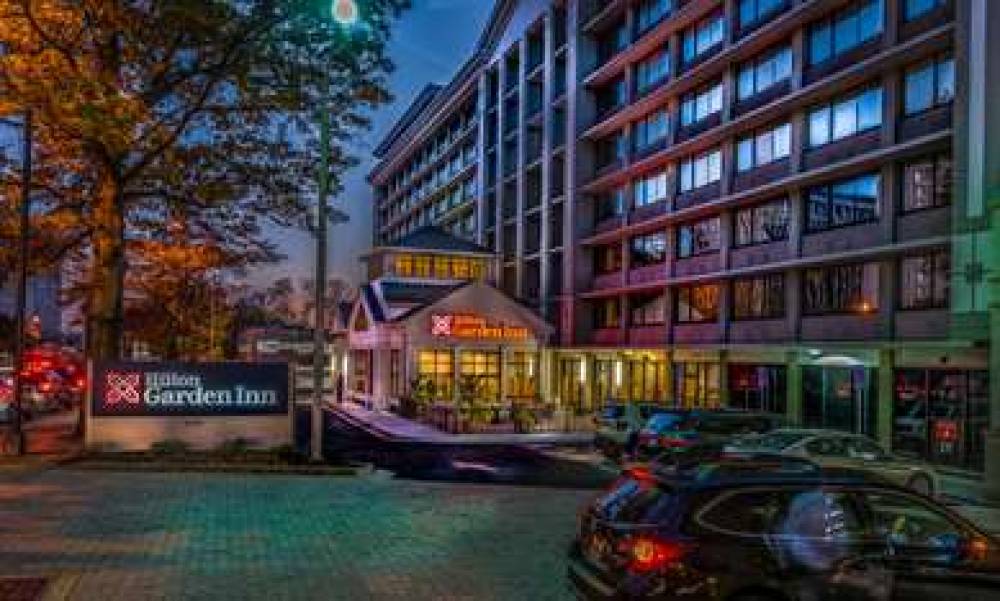 HILTON GARDEN INN REAGAN NATIONAL A 3