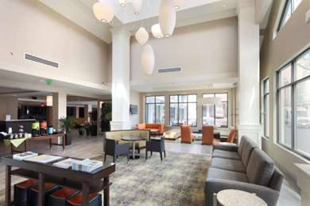 HILTON GARDEN INN REAGAN NATIONAL A 9