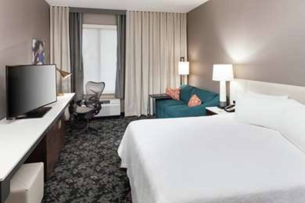 Hilton Garden Inn Sacramento-South/Natomas, CA 8