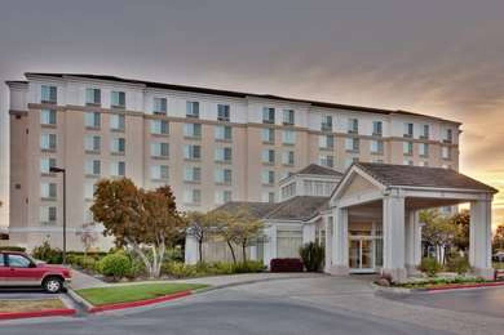 Hilton Garden Inn San Francisco Airport North 3