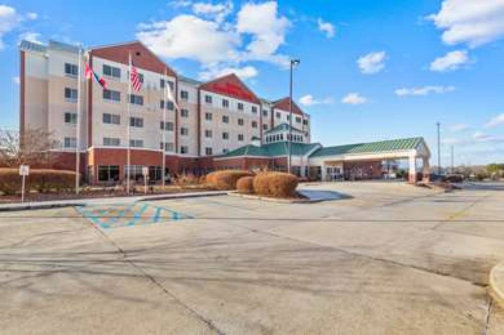 Hilton Garden Inn Starkville 2