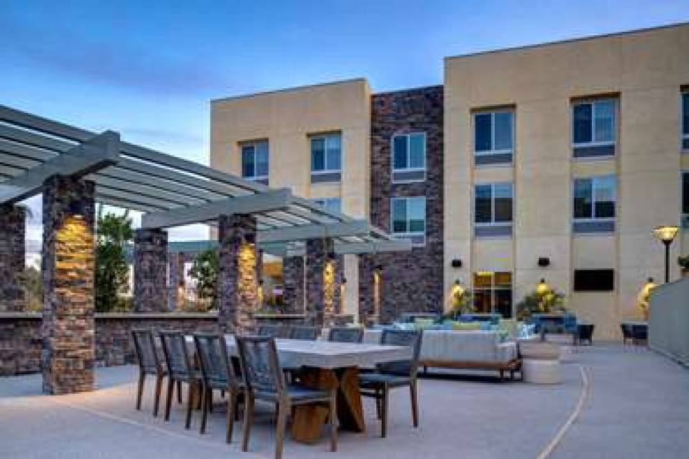 HILTON GARDEN INN TEMECULA 5