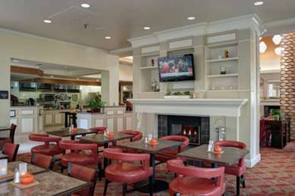 Hilton Garden Inn Tulsa Airport 6