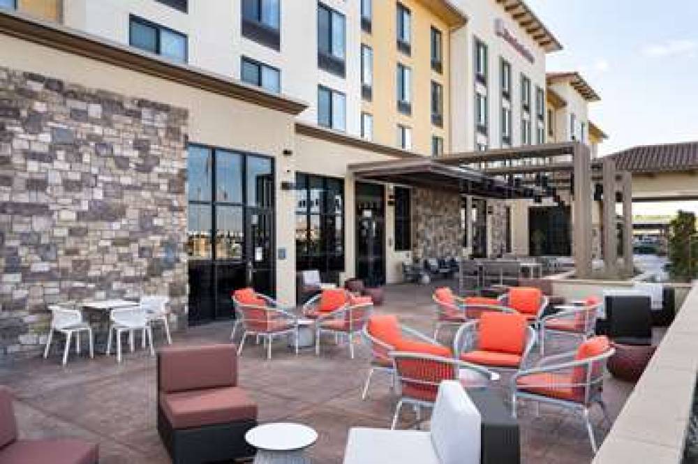 HILTON GARDEN INN VISALIA 1