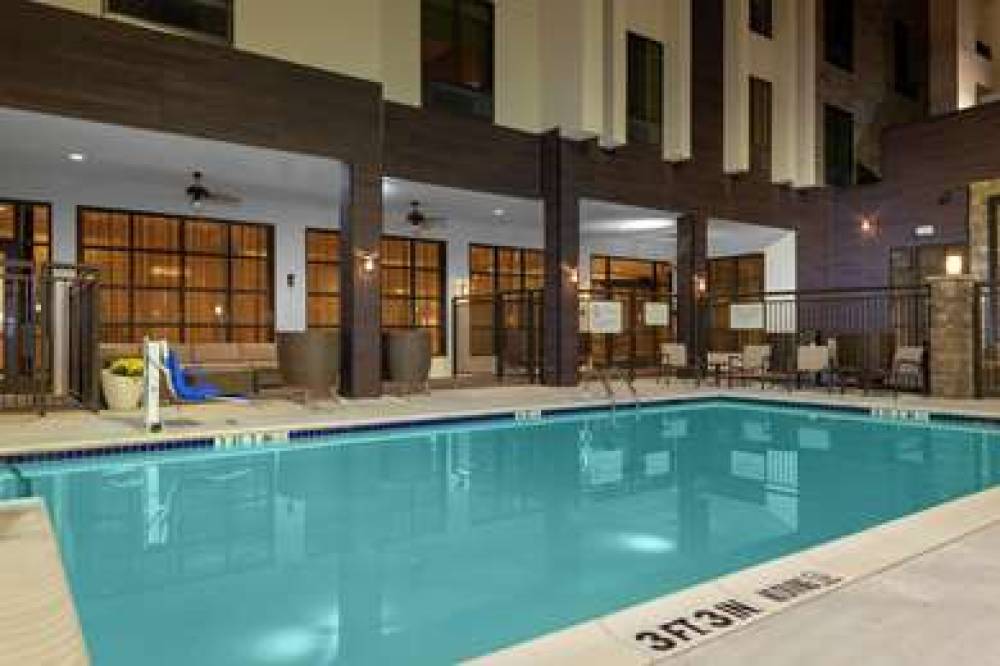 HILTON GARDEN INN WACO 8