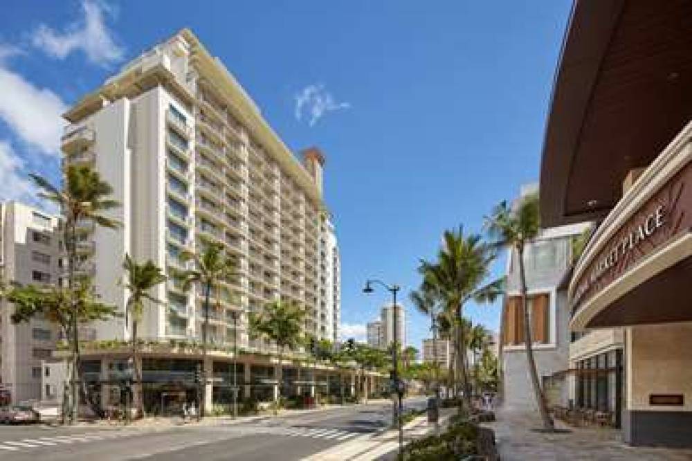 HILTON GARDEN INN WAIKIKI BEACH 8