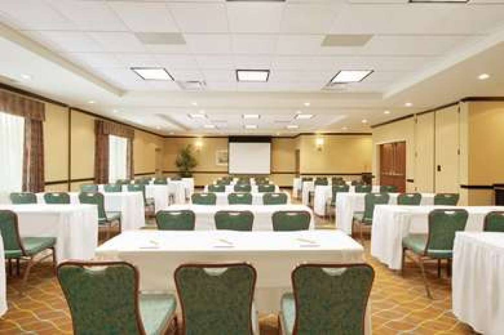 Hilton Garden Inn Warner Robins, GA 10