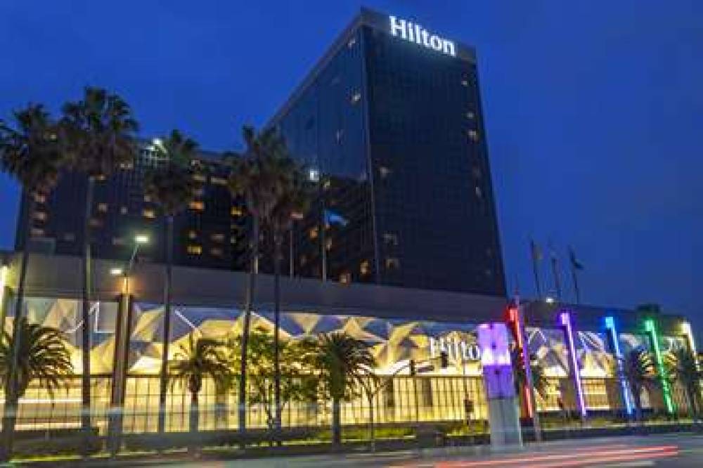 Hilton Los Angeles Airport 3