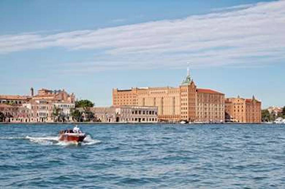 HILTON MOLINO STUCKY VENICE 4