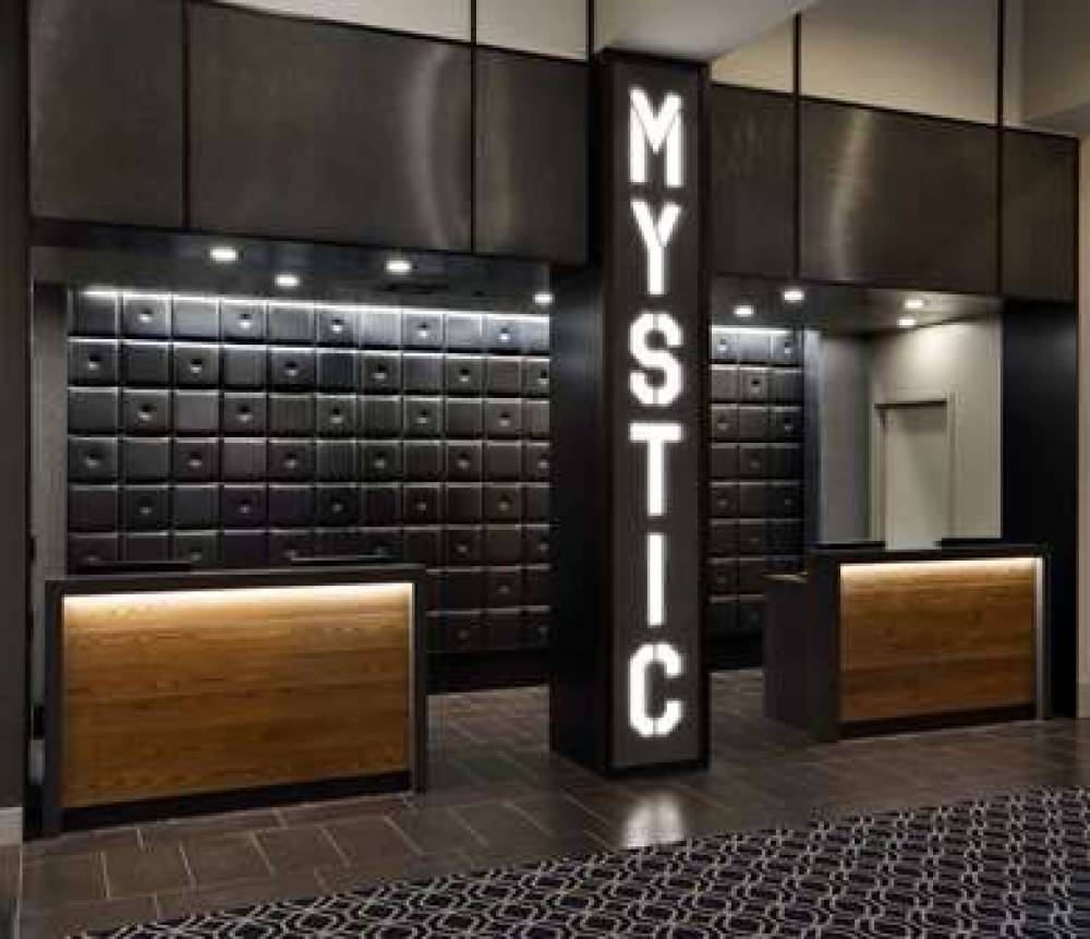 Hilton Mystic 4