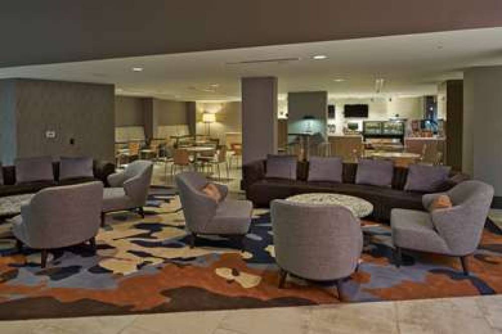 Hilton Raleigh North Hills 4