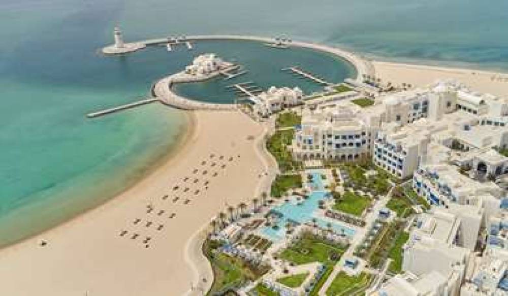 HILTON SALWA BEACH RESORT AND VILLA 1