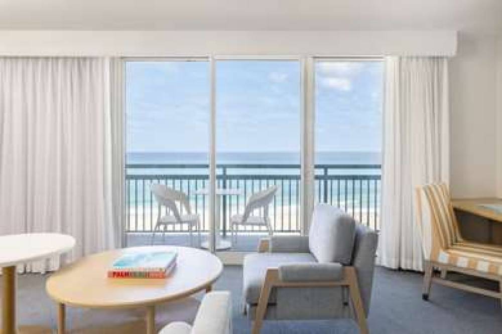 Hilton Singer Island Oceanfront/Palm Beaches Reso 4