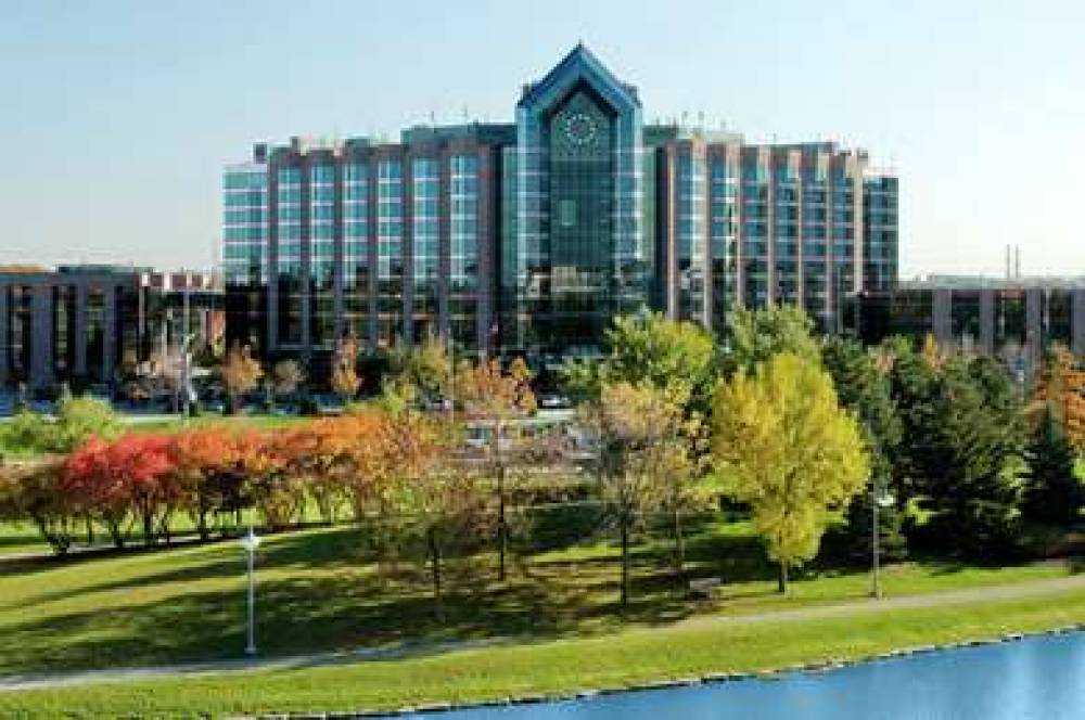 Hilton Toronto/Markham Suites Conference Centre & 2