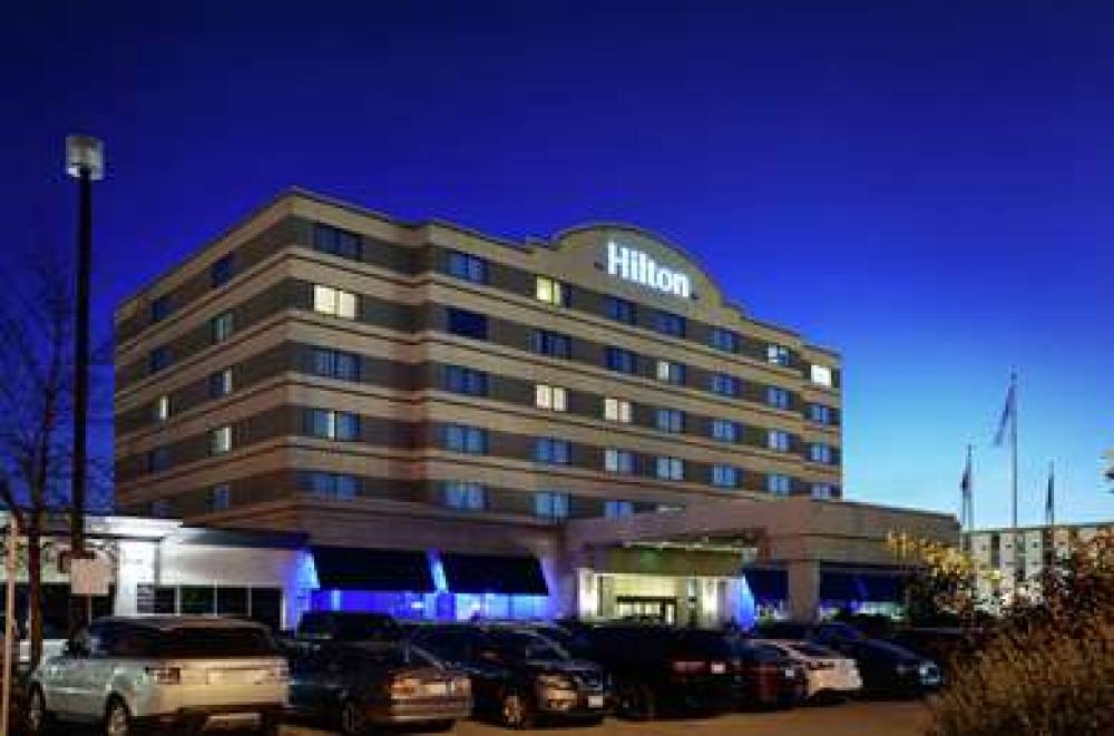 Hilton Winnipeg Airport Suites 1