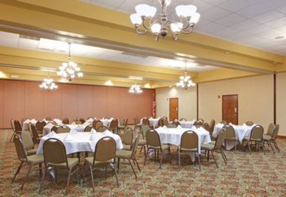 Holiday Inn BLYTHEVILLE 5