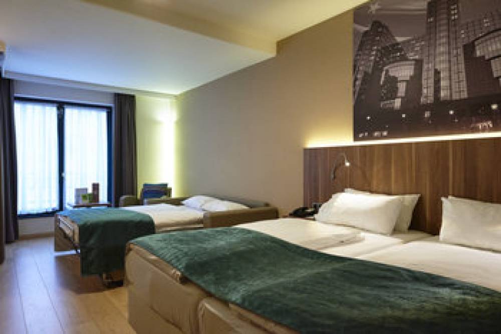 Holiday Inn BRUSSELS - SCHUMAN 9