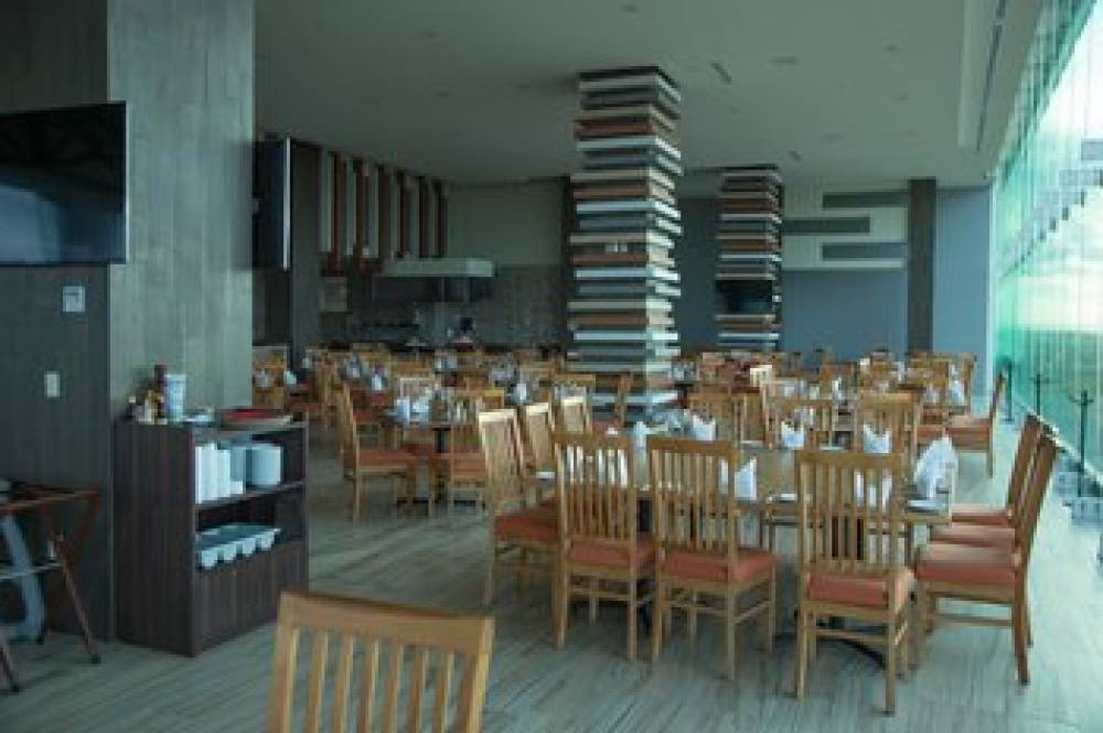 HOLIDAY INN COATZACOALCOS 7