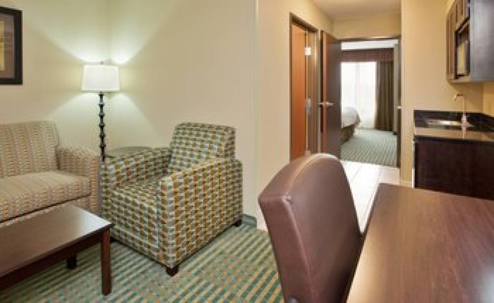 Holiday Inn COLUMBIA-EAST 4