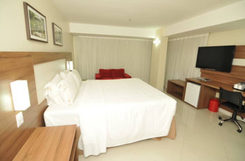 HOLIDAY INN EXP BELEM ANANINDE 9