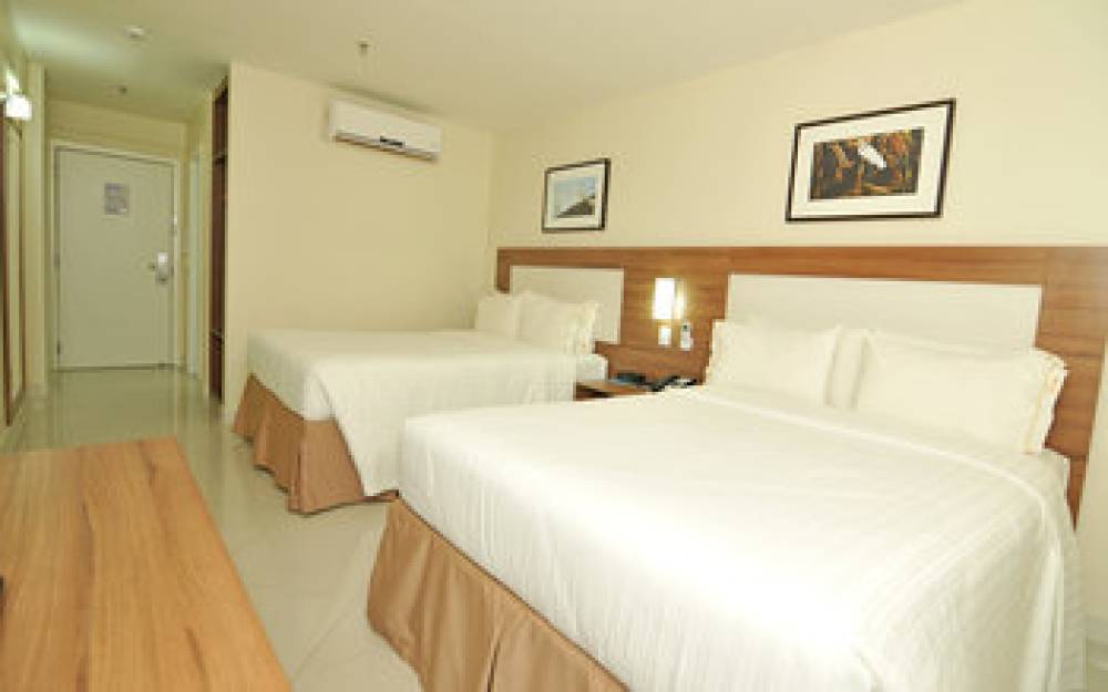 HOLIDAY INN EXP BELEM ANANINDE 10