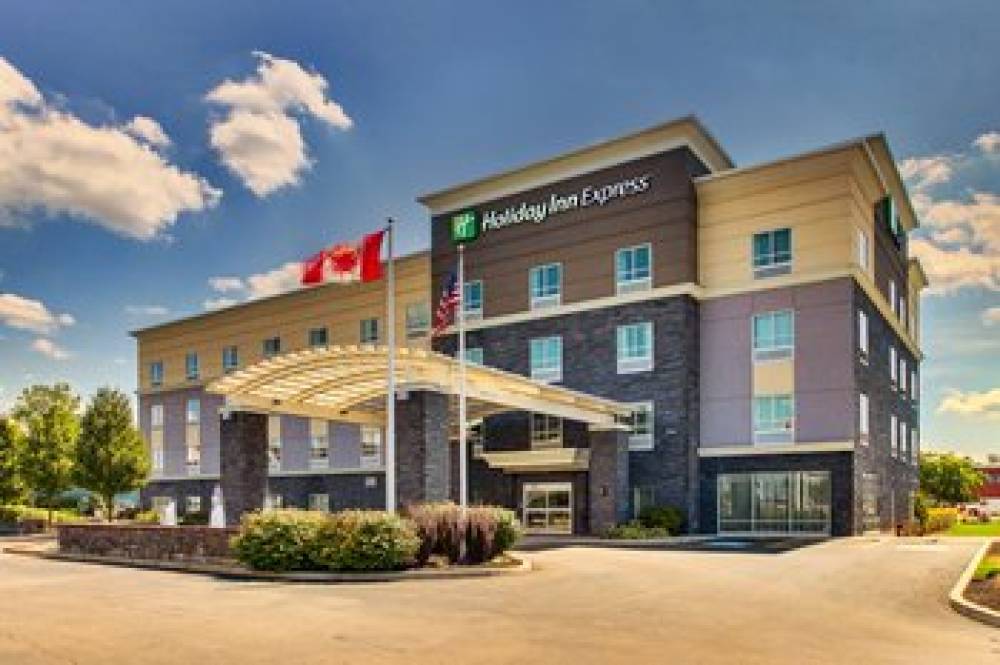 Holiday Inn Exp Cheektowaga Ne