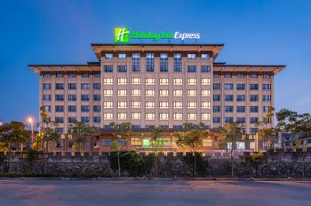 Holiday Inn Exp Dongyang Hengdian