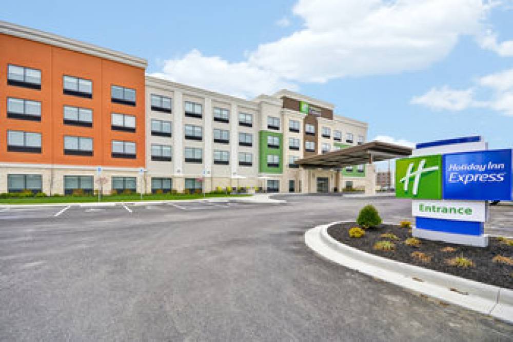 HOLIDAY INN EXP EVANSVILLE 1