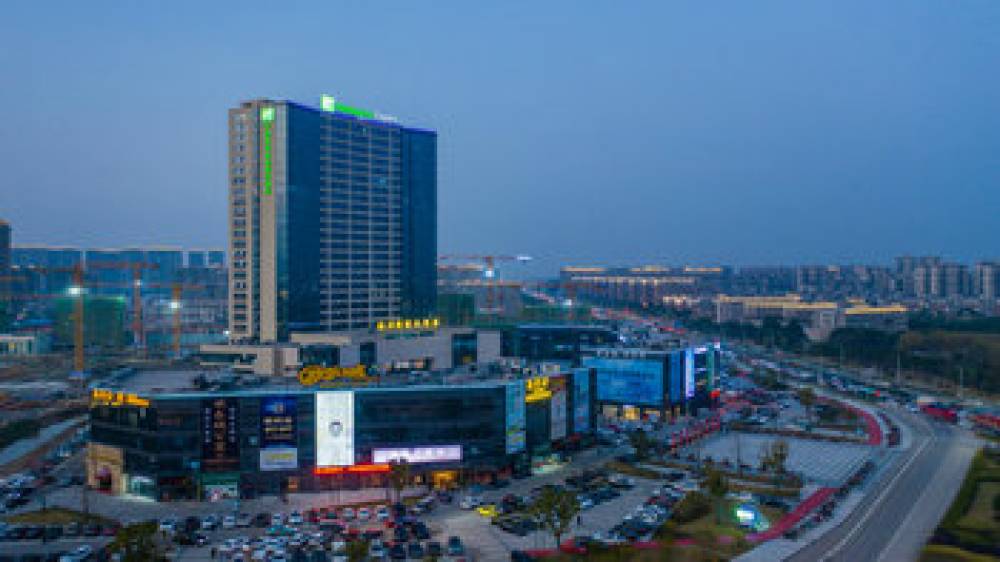 HOLIDAY INN EXP FENGHUA 1